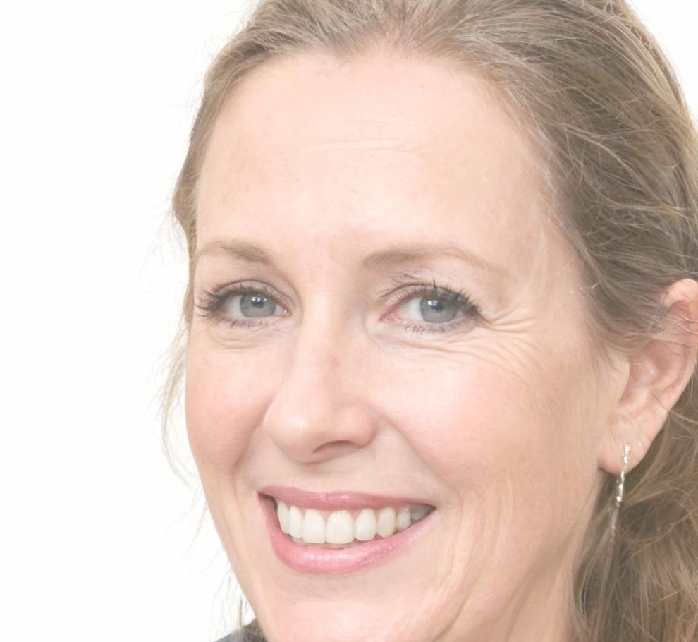 Portrait de Céline Moreau, responsable financière